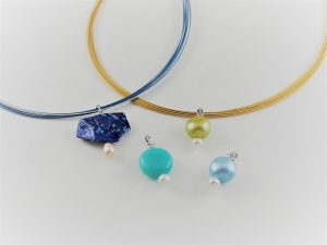 天然石と淡水真珠のネックレス