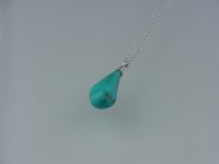 トルコ石のネックレス 素材：Silver,トルコ石 お預かりしたトルコ石をご希望に沿うカタチで留めました。 チェーンの長さは全長４５ｃｍ、スライドパーツ付きで 自由に長さを調節出来ます。 京都府のお客様